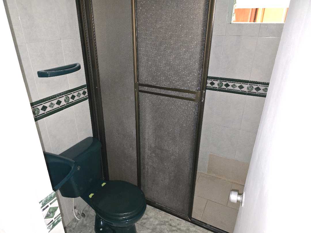 Arriendo apartamento la América