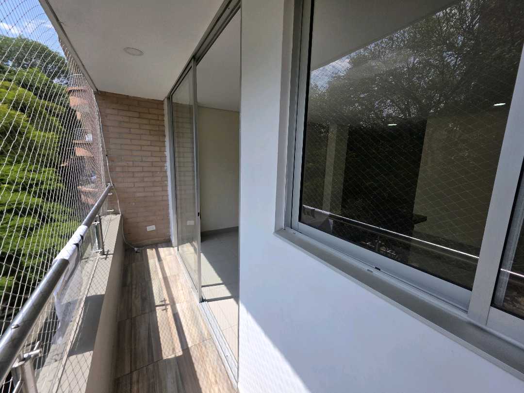 Arriendo apartamento la américa