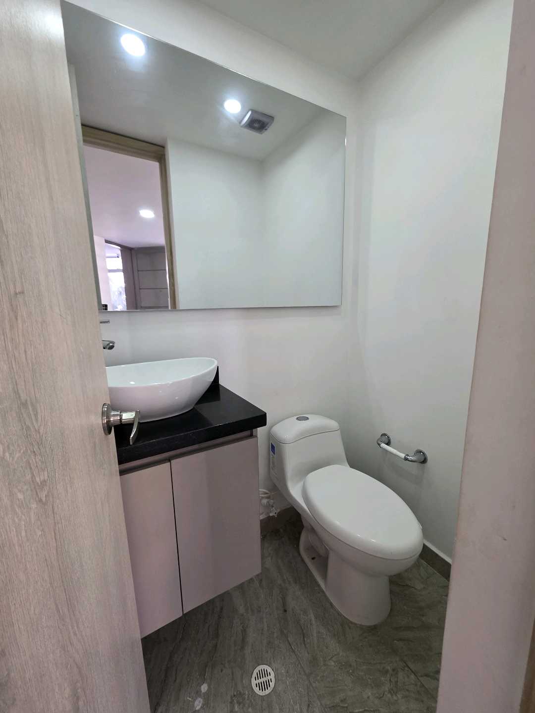 Arriendo apartamento la américa
