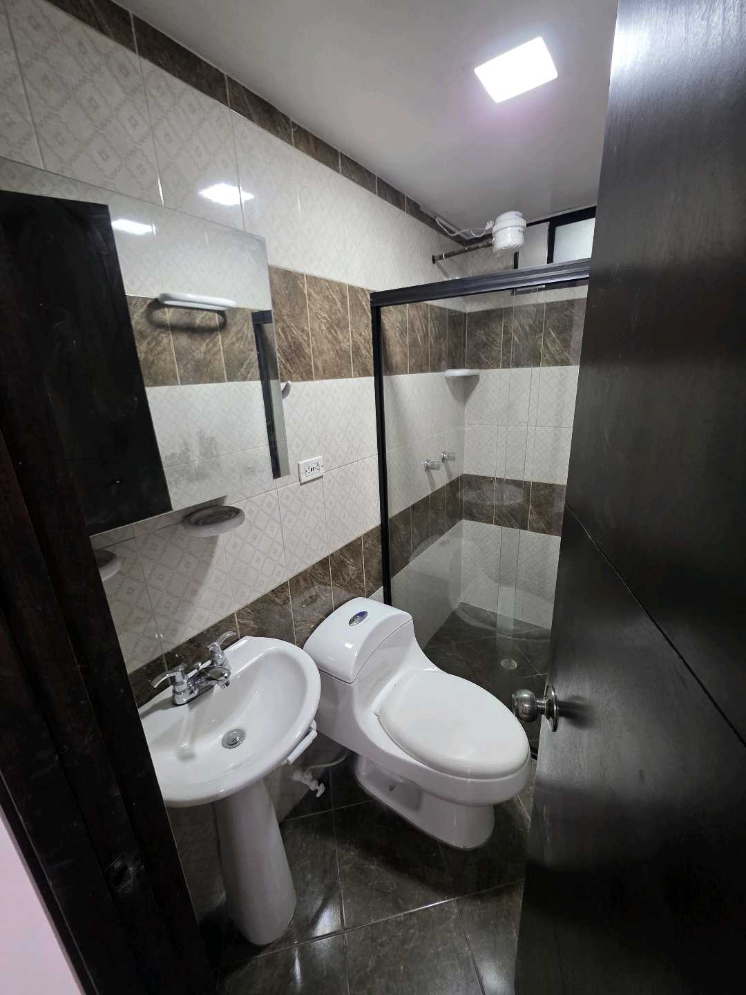 Arriendo apartamento la américa