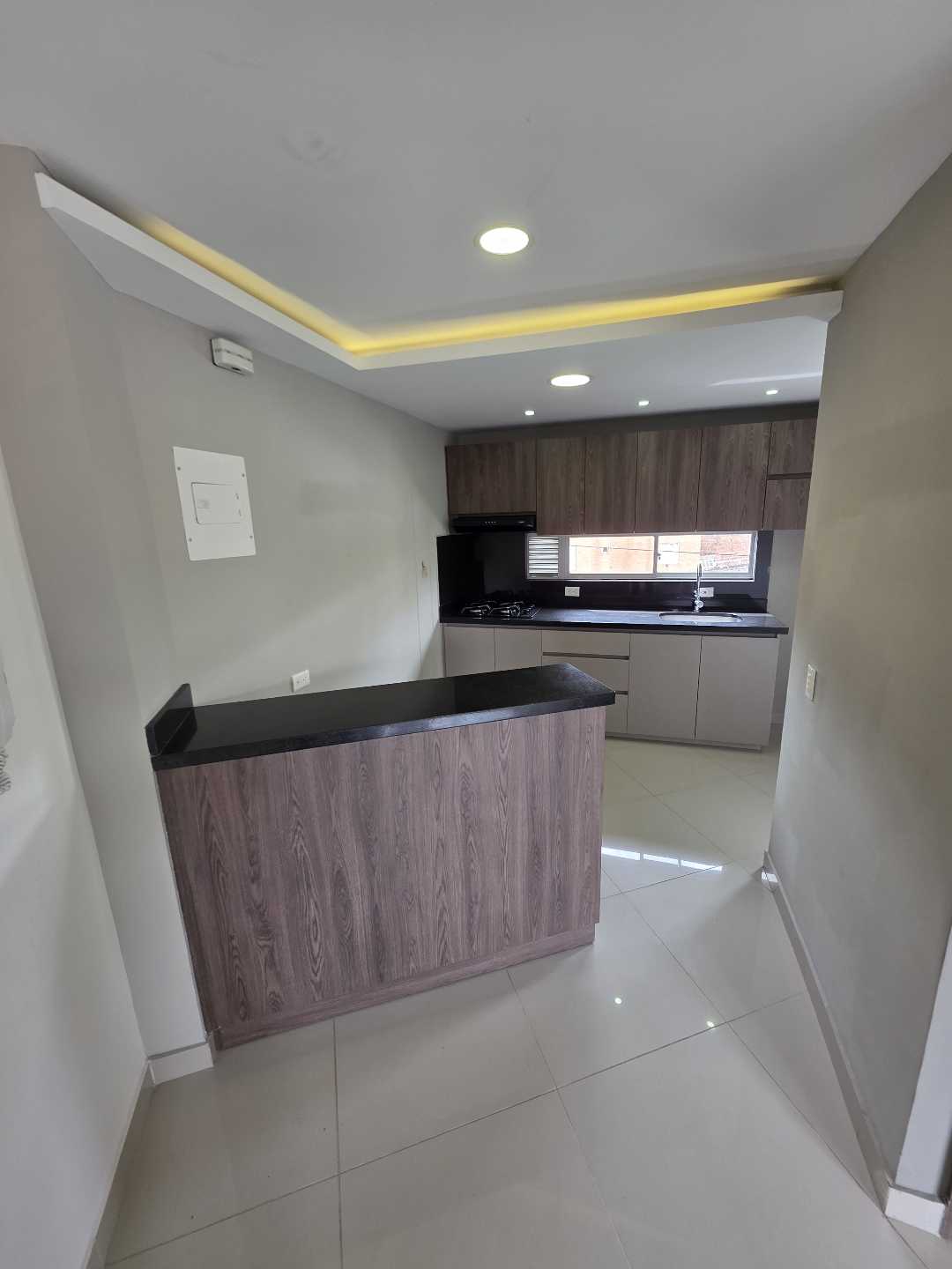 Arriendo apartamento la América