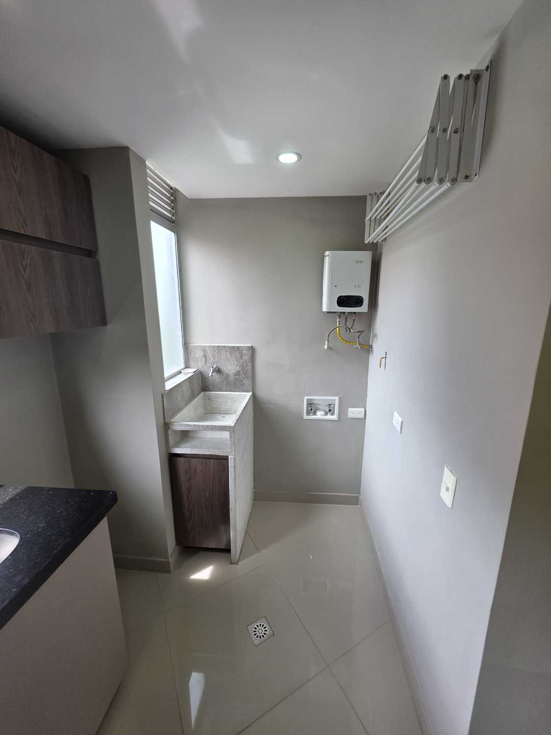 Arriendo apartamento la América