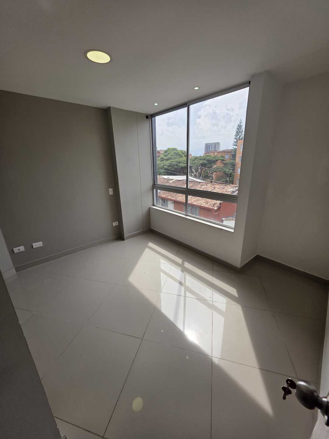 Arriendo apartamento la América