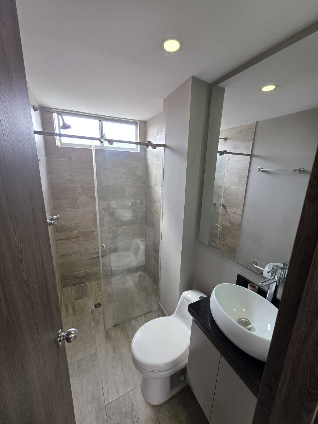 Arriendo apartamento la América