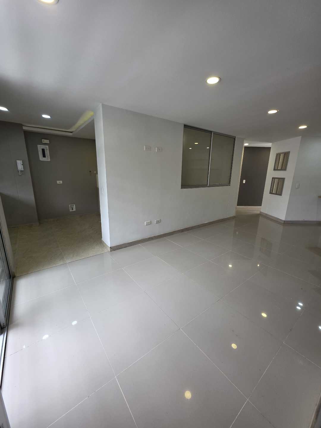 Arriendo apartamento la América