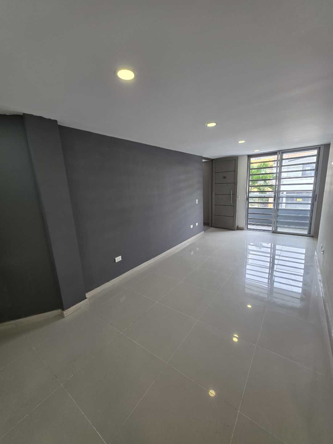 Arriendo apartamento la América