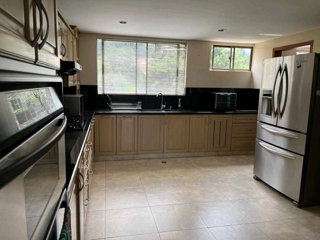 Arriendo apartamento La Calera Poblado