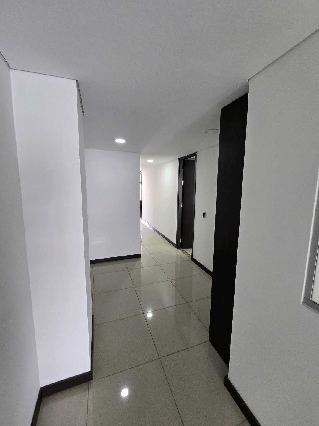 Arriendo apartamento la castellana