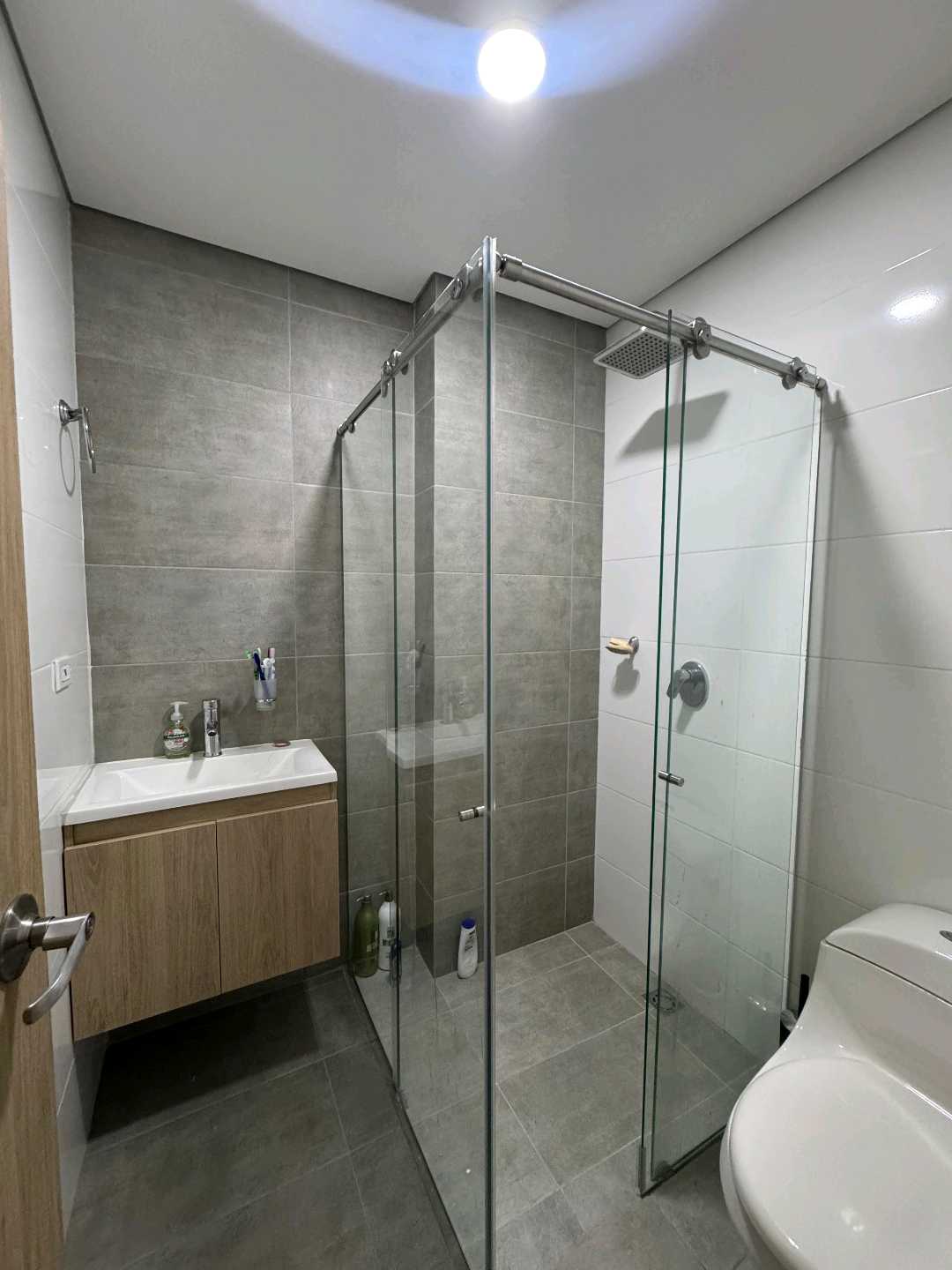 Arriendo apartamento la castellana