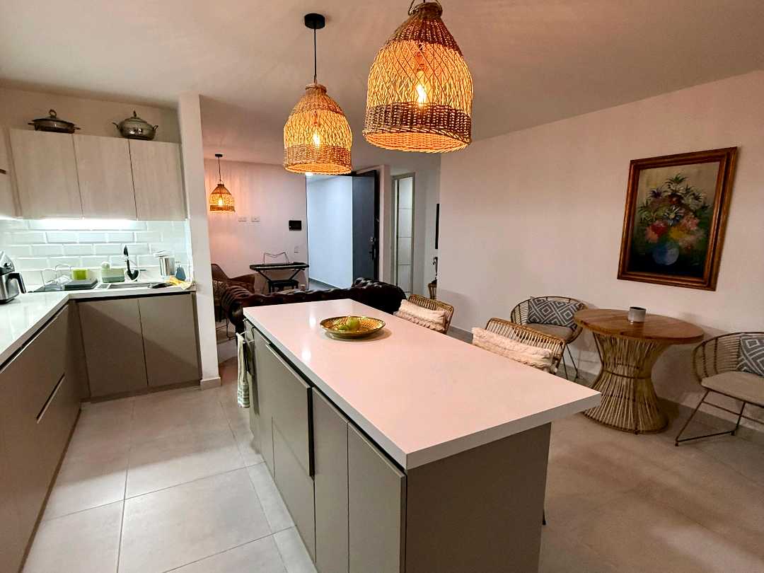 Arriendo apartamento la castellana