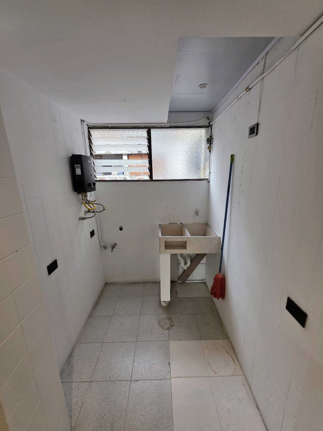 Arriendo apartamento la castellana