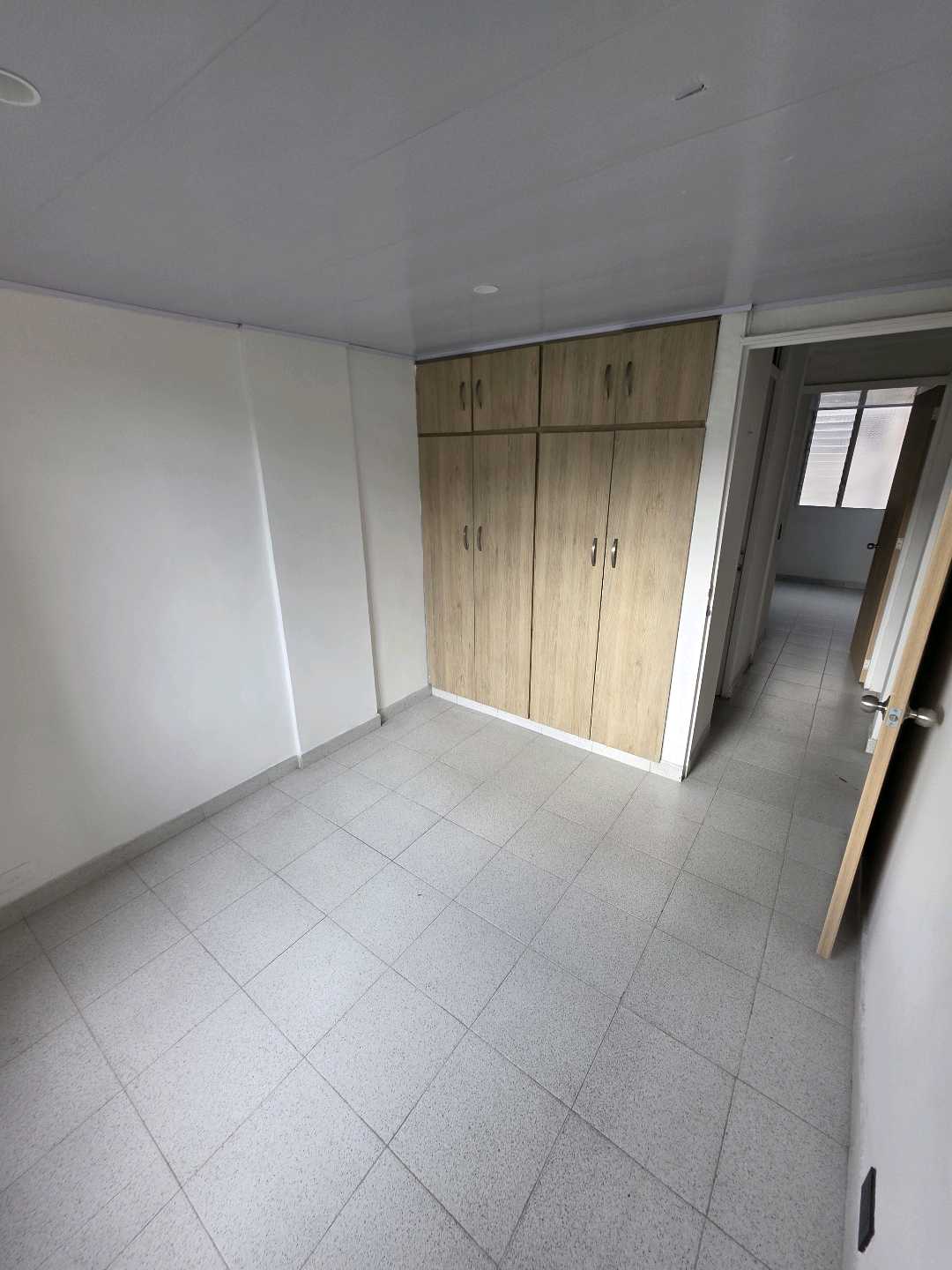 Arriendo apartamento la castellana