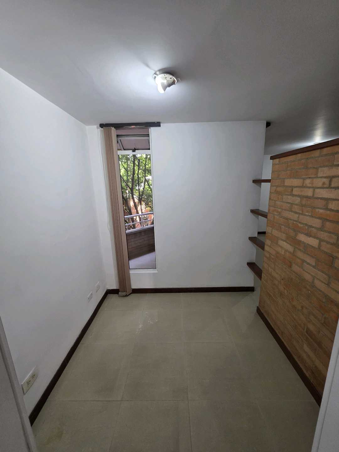 Arriendo apartamento la castellana