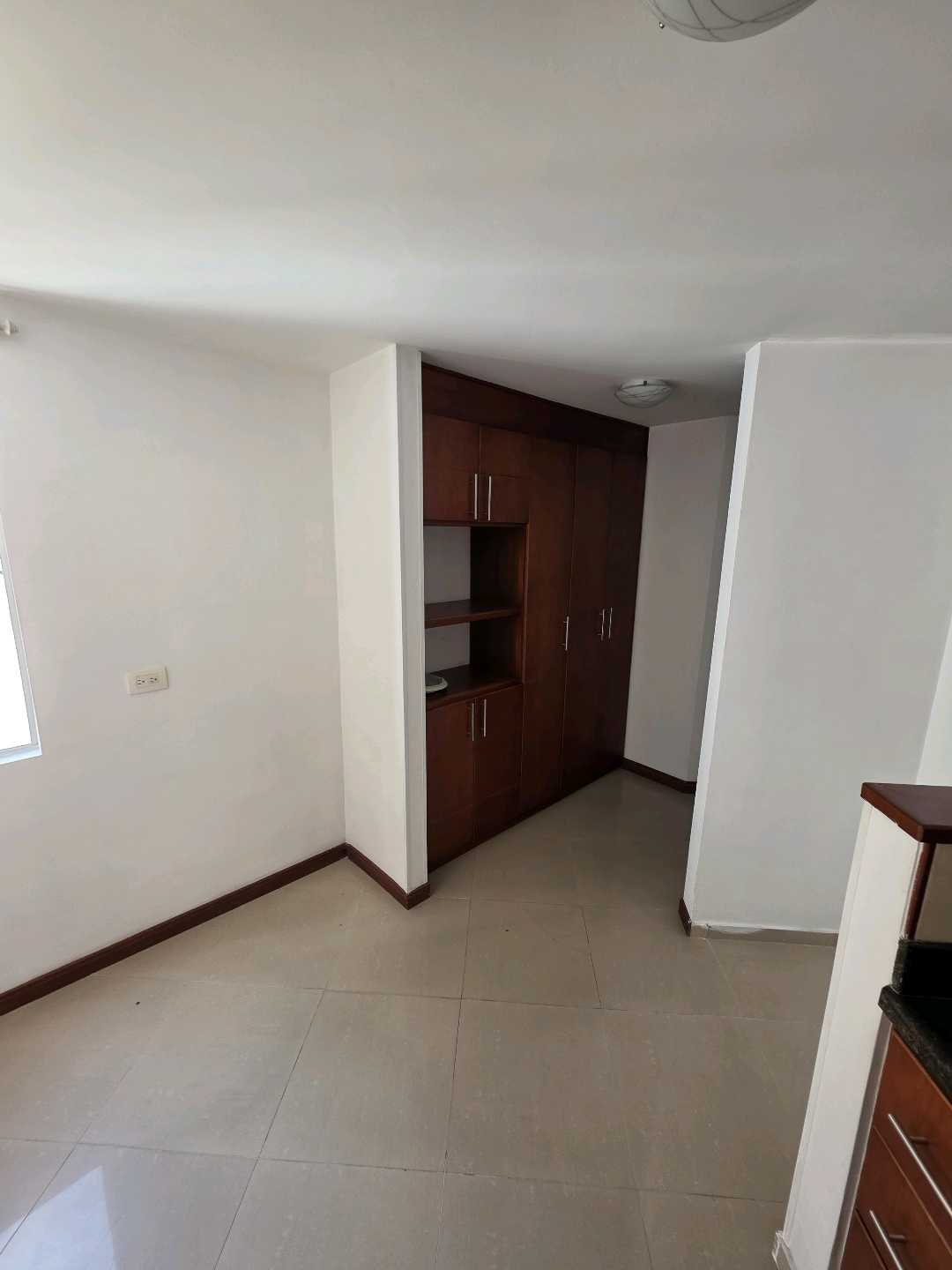 Arriendo apartamento la castellana