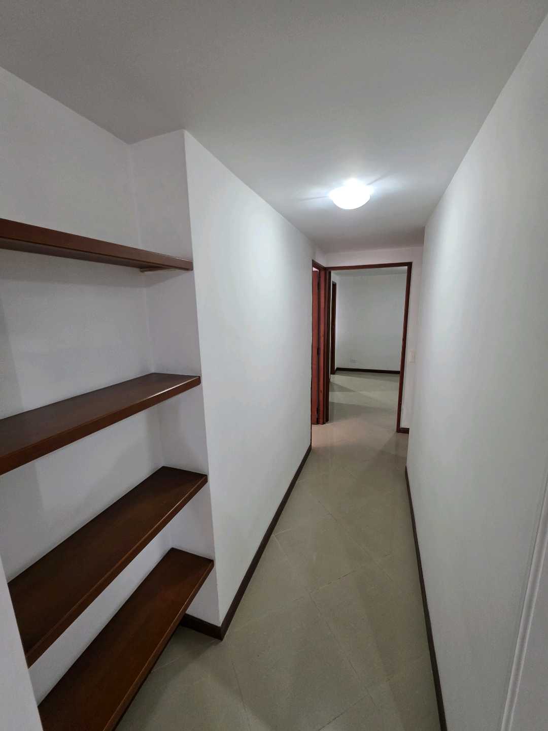 Arriendo apartamento la castellana