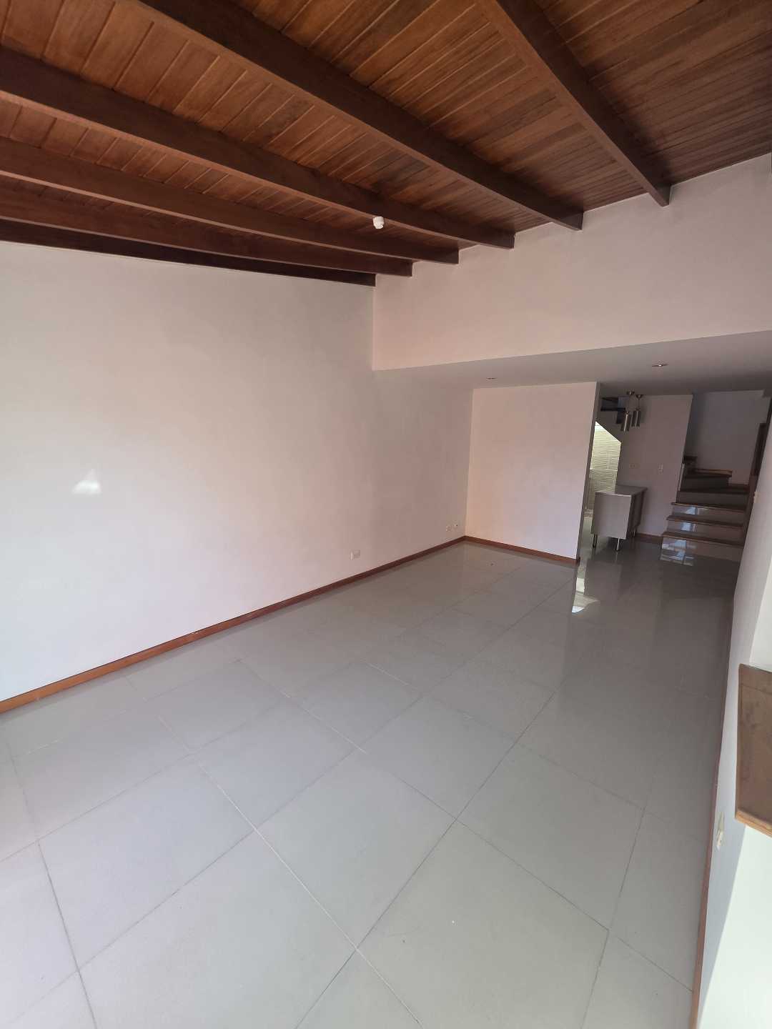 Arriendo apartamento la castellana