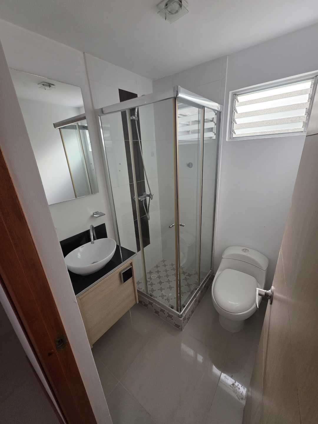 Arriendo apartamento la castellana