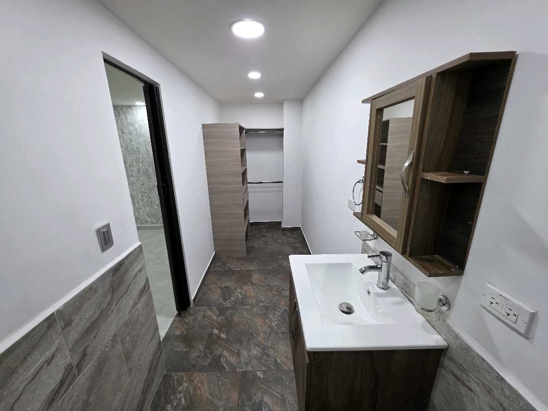 Arriendo apartamento la floresta