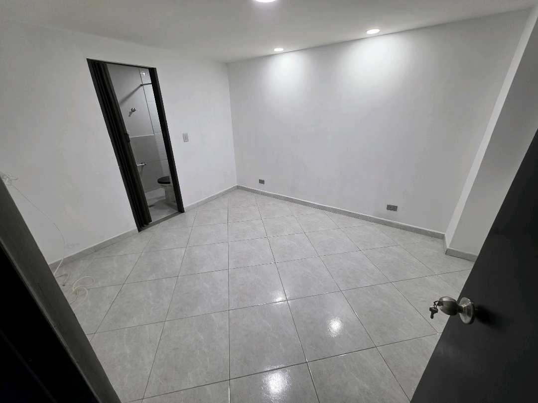 Arriendo apartamento la floresta