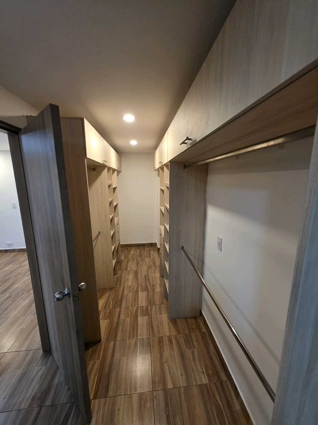 Arriendo apartamento la floresta