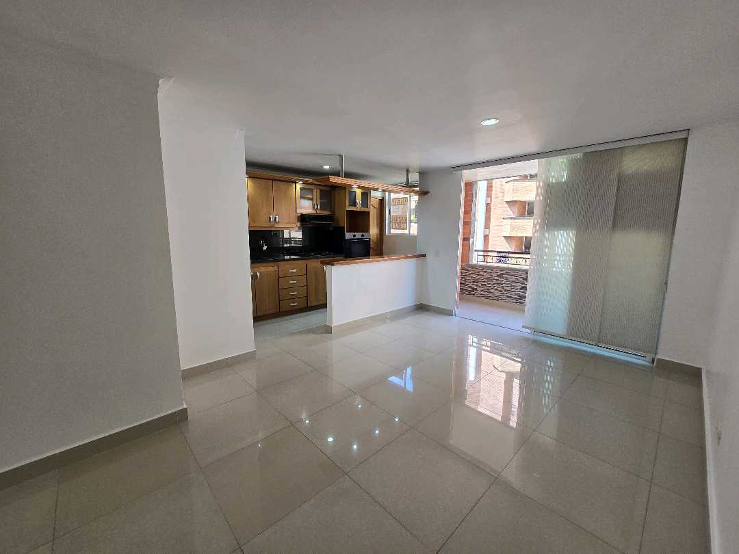 Arriendo apartamento laureles