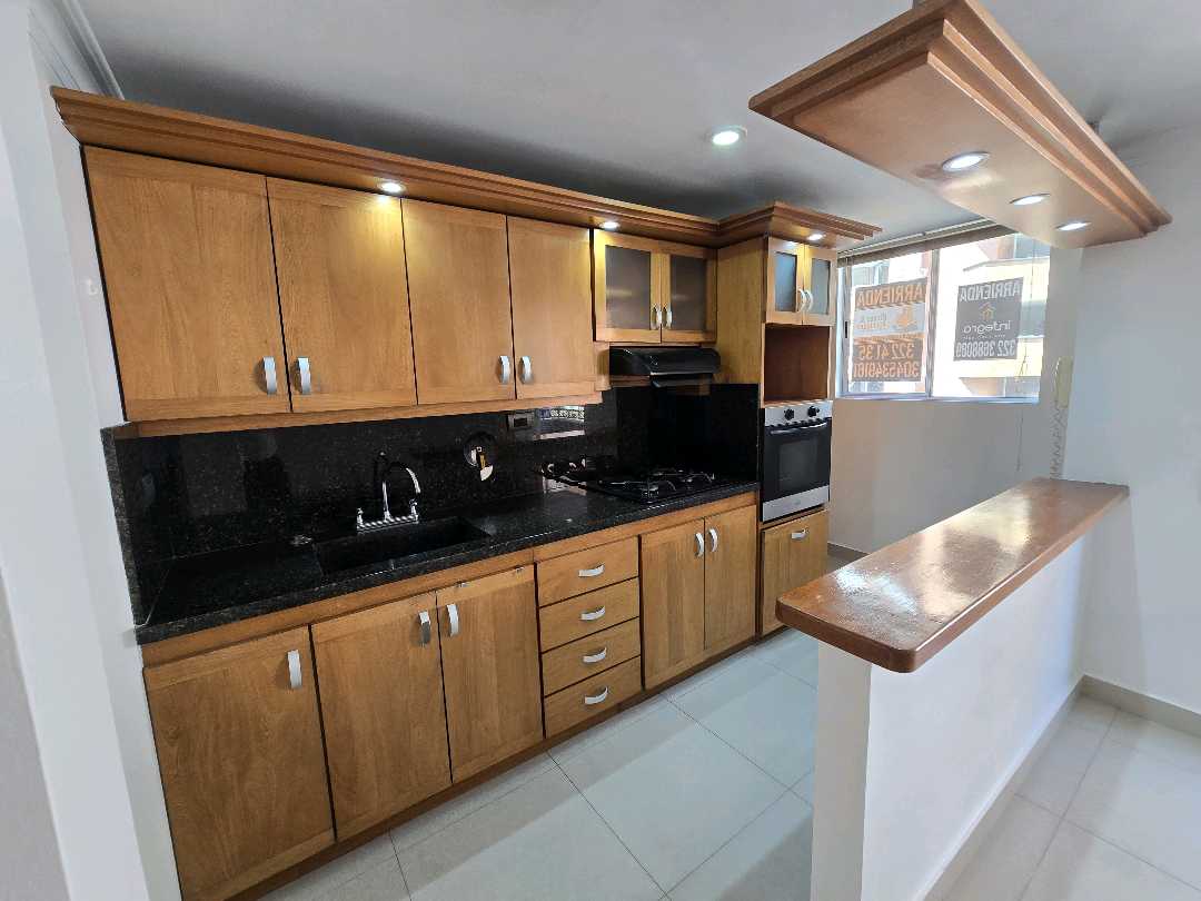 Arriendo apartamento laureles