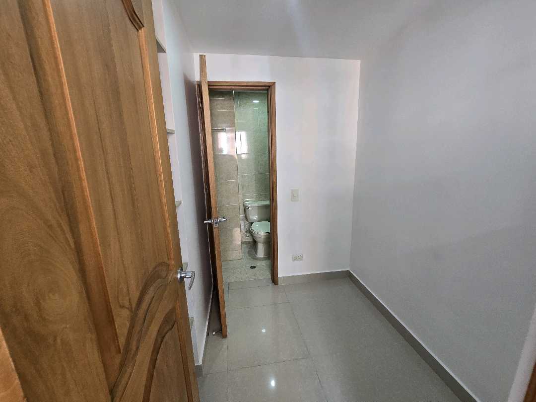 Arriendo apartamento laureles