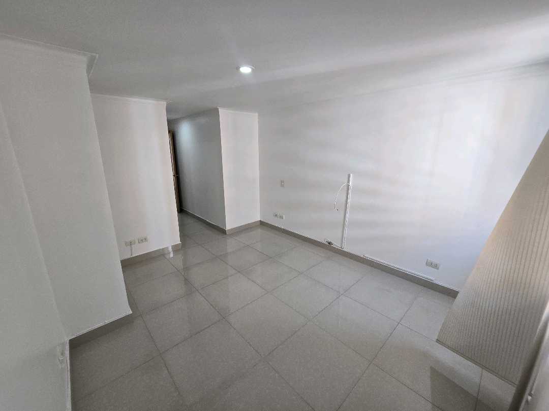 Arriendo apartamento laureles