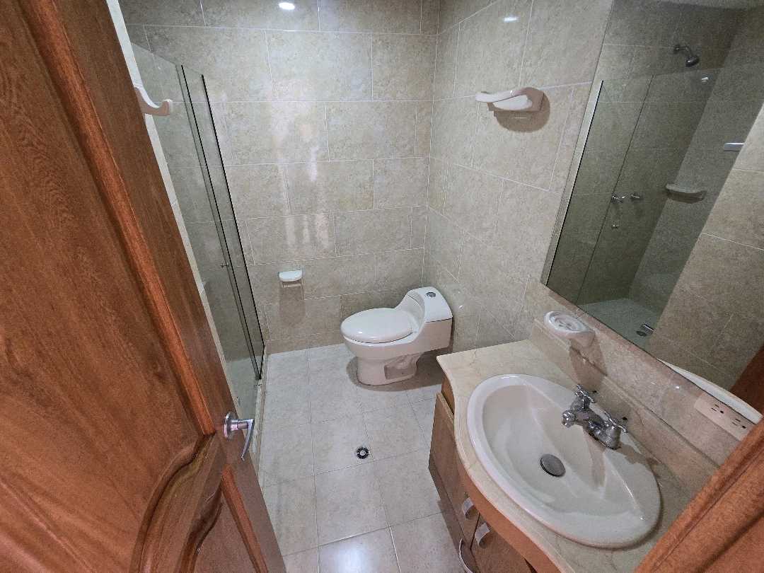 Arriendo apartamento laureles