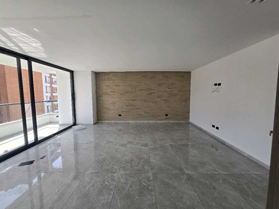 Arriendo apartamento laureles