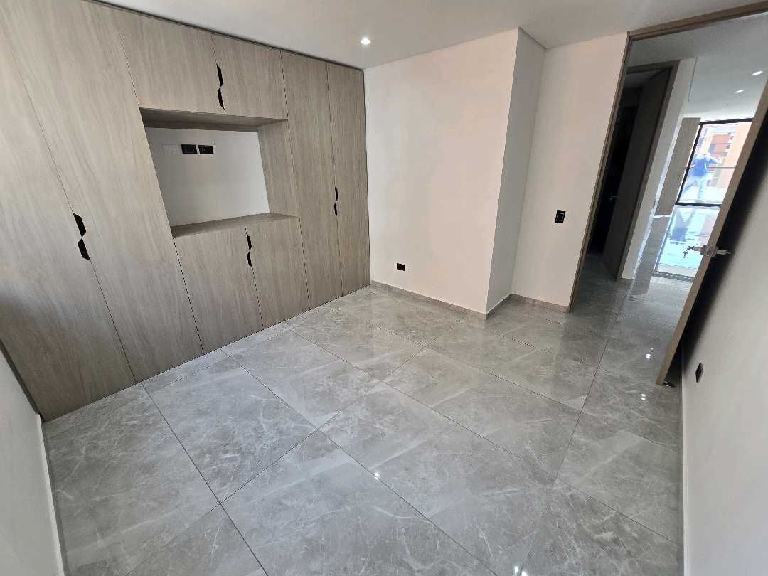 Arriendo apartamento laureles