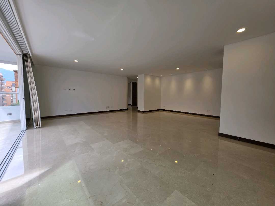 Arriendo apartamento laureles