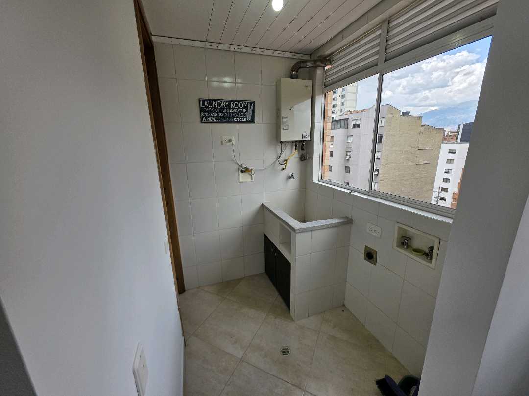 Arriendo apartamento laureles