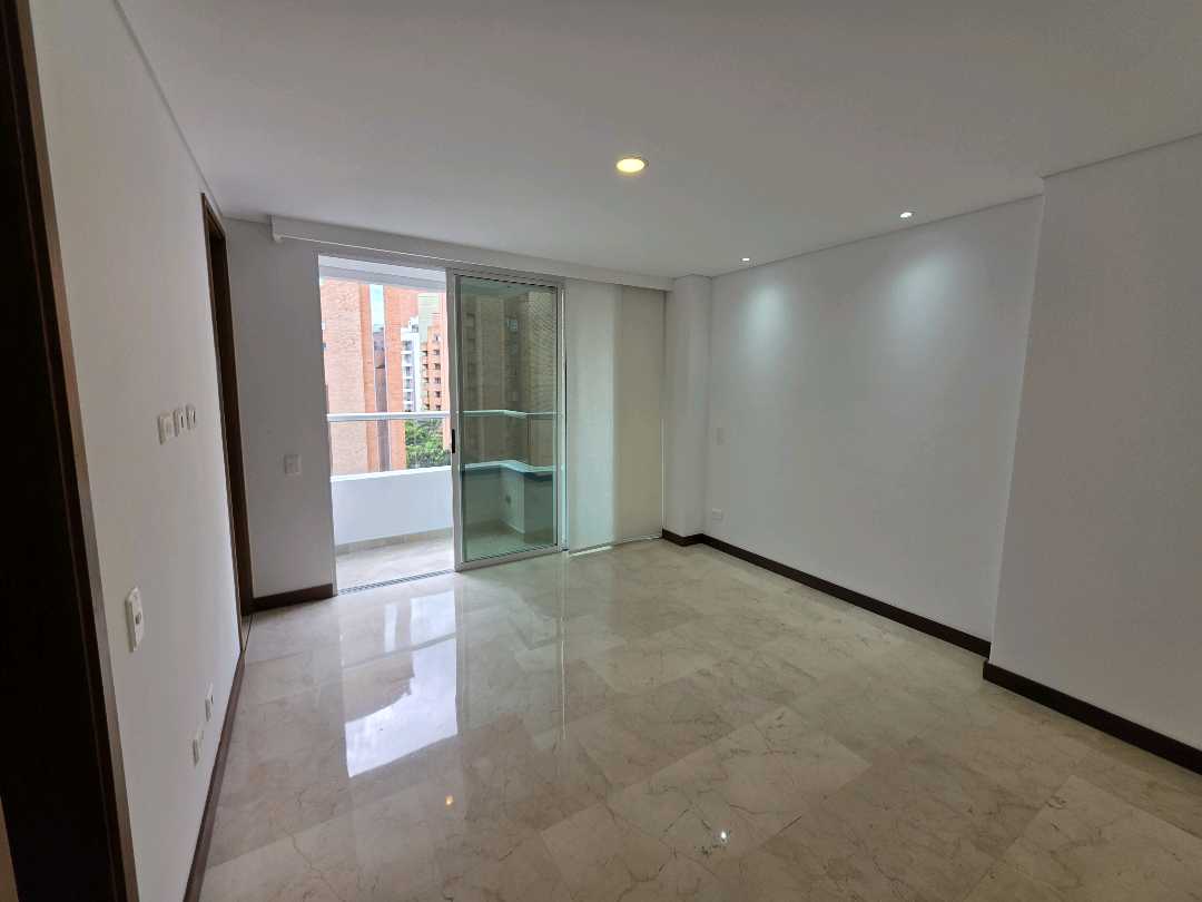 Arriendo apartamento laureles