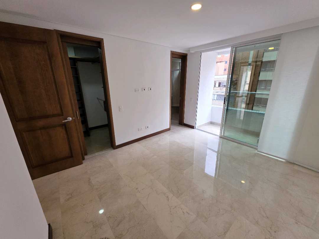 Arriendo apartamento laureles
