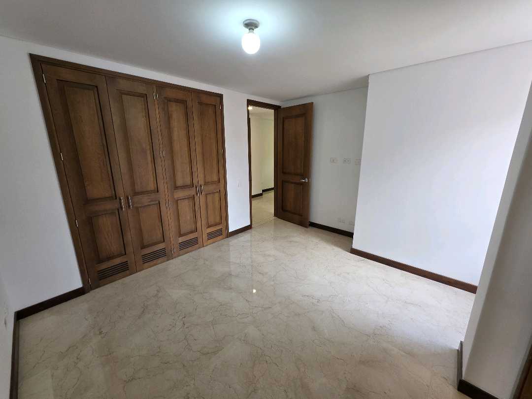 Arriendo apartamento laureles