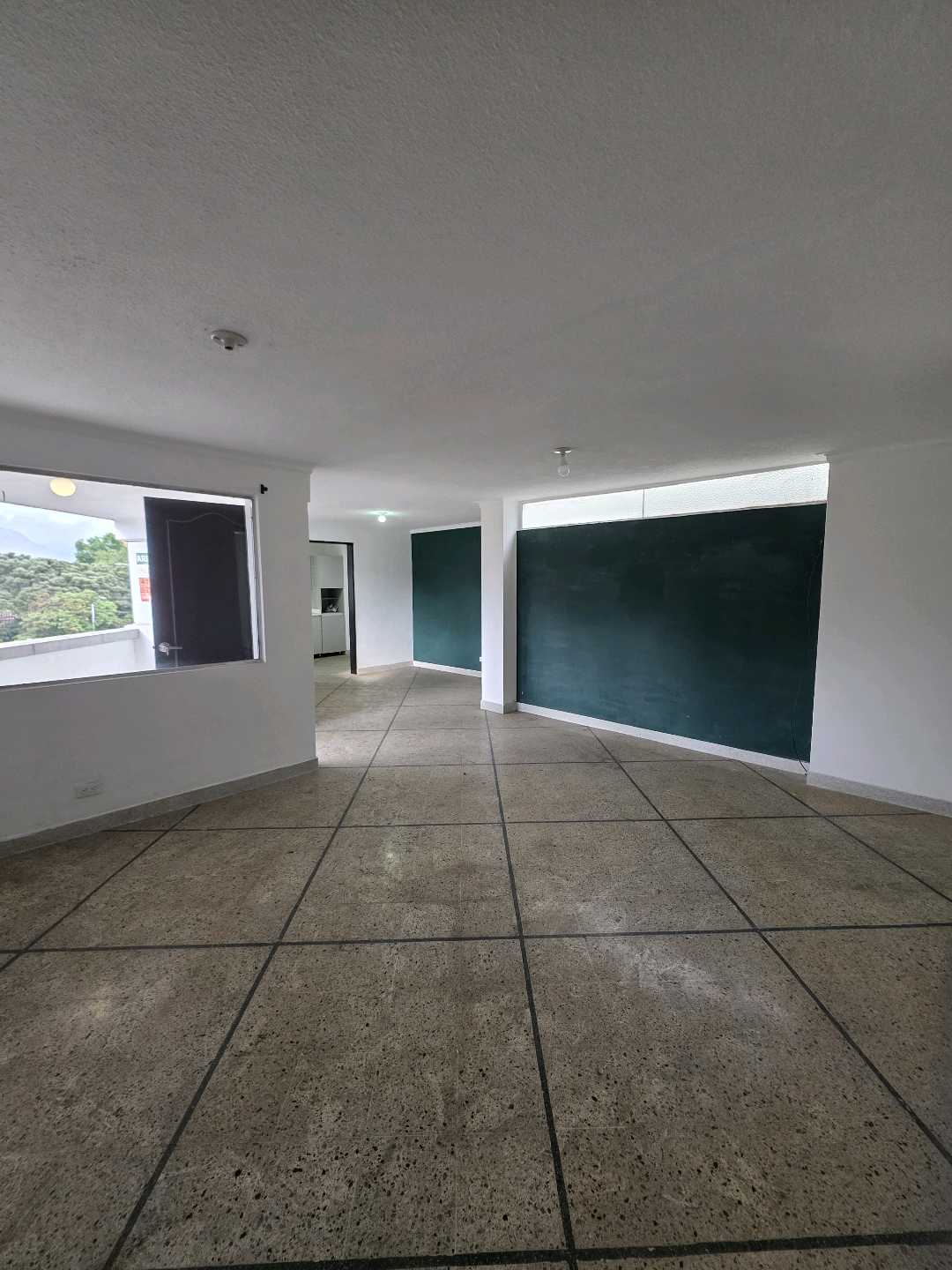 Arriendo apartamento laureles