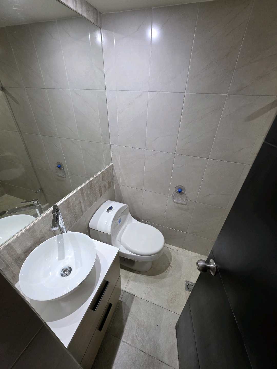 Arriendo apartamento laureles