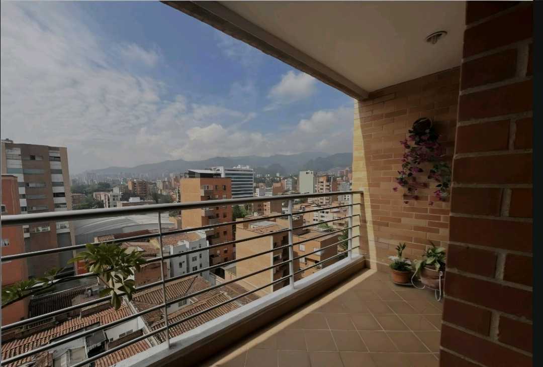 Arriendo apartamento laureles