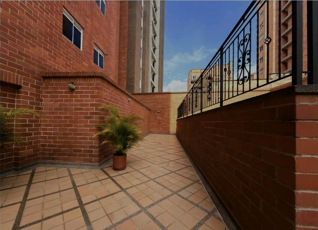 Arriendo apartamento laureles