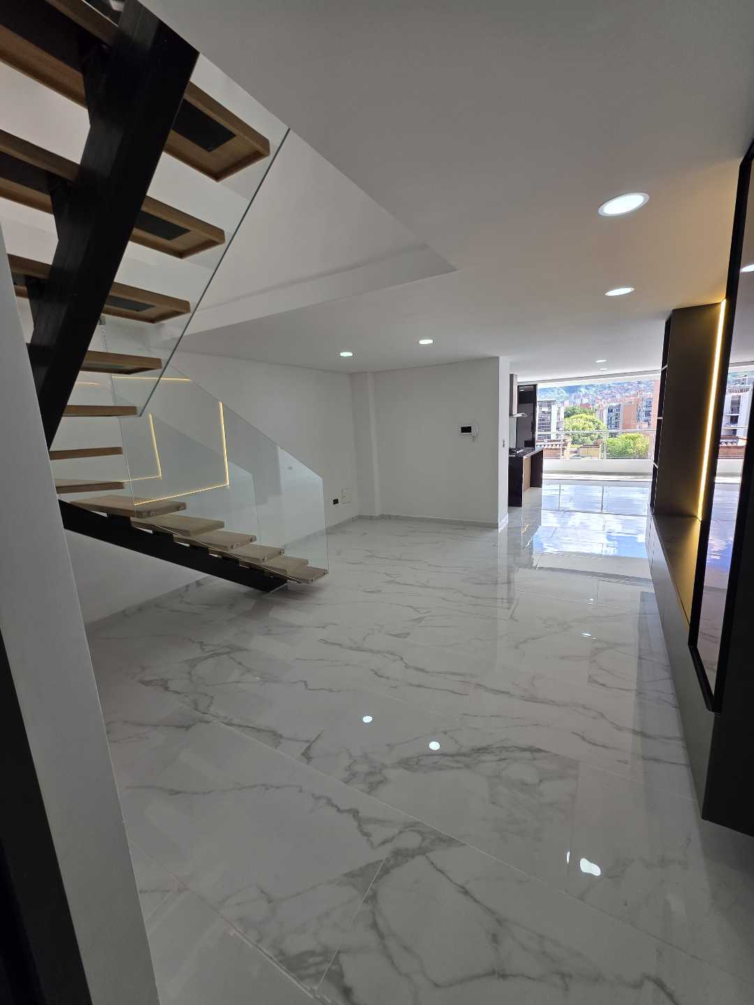 Arriendo apartamento laureles