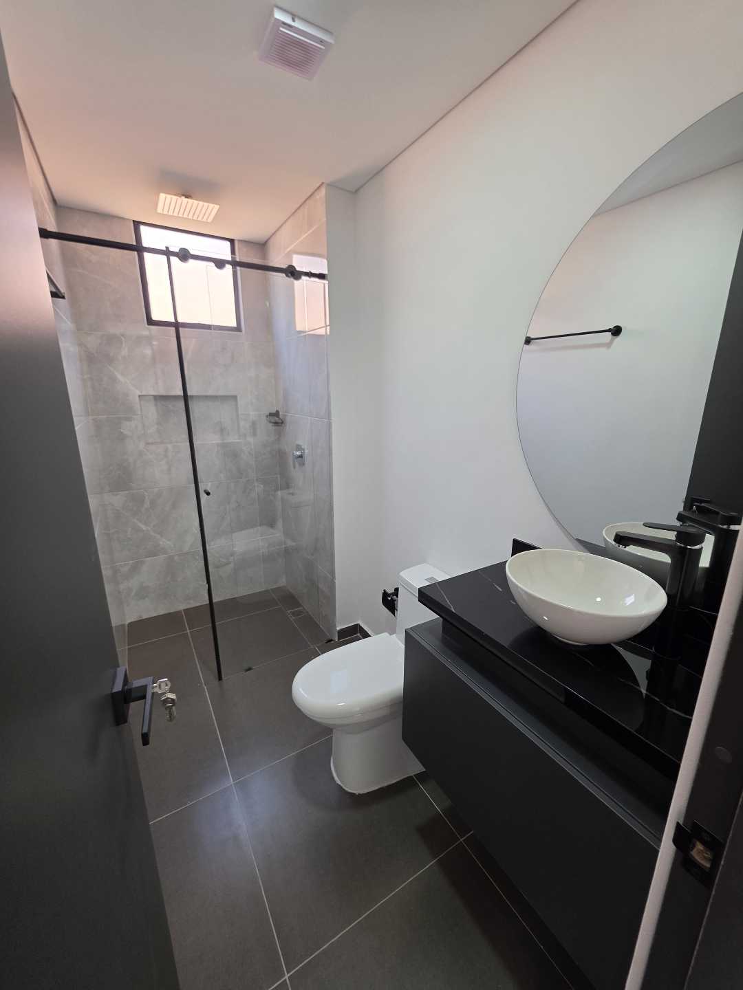 Arriendo apartamento laureles