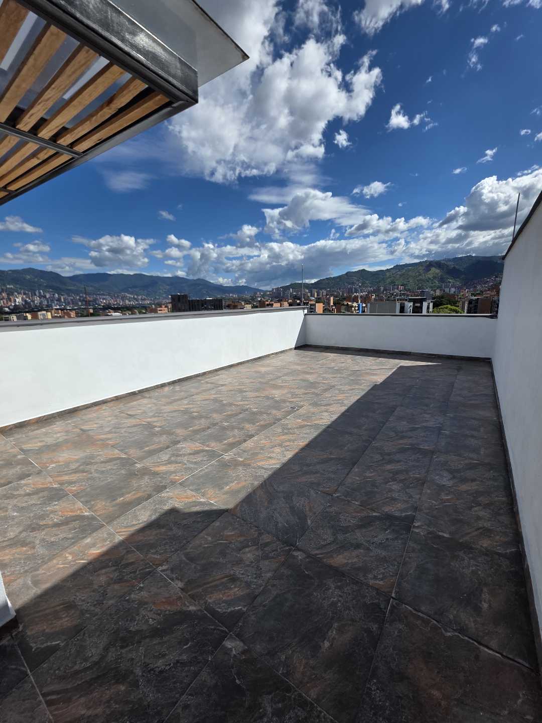 Arriendo apartamento laureles