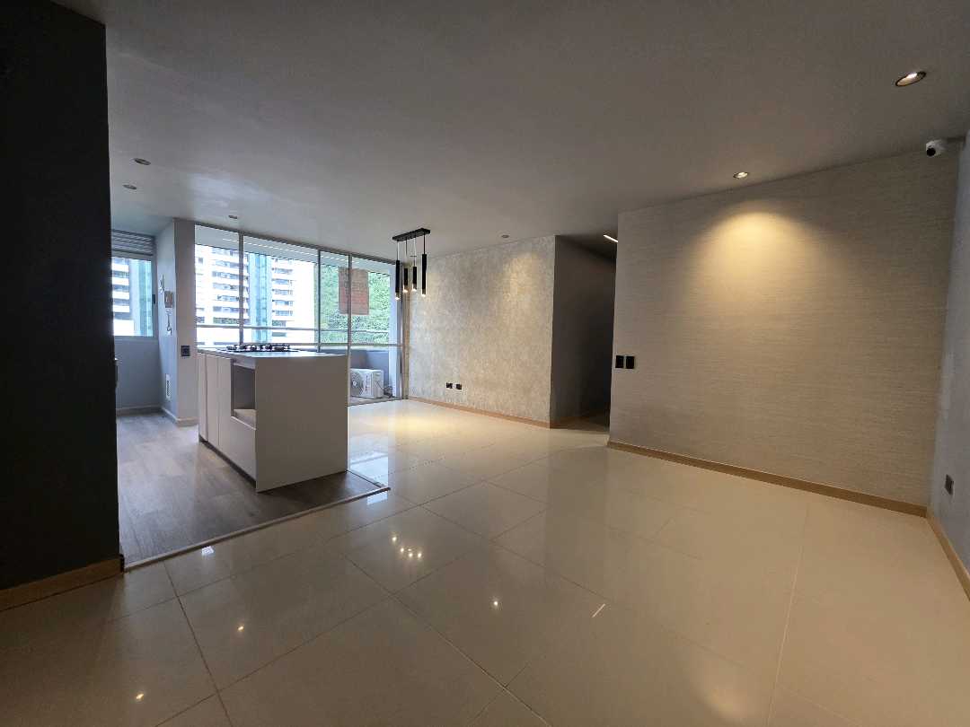 Arriendo apartamento loma del indio