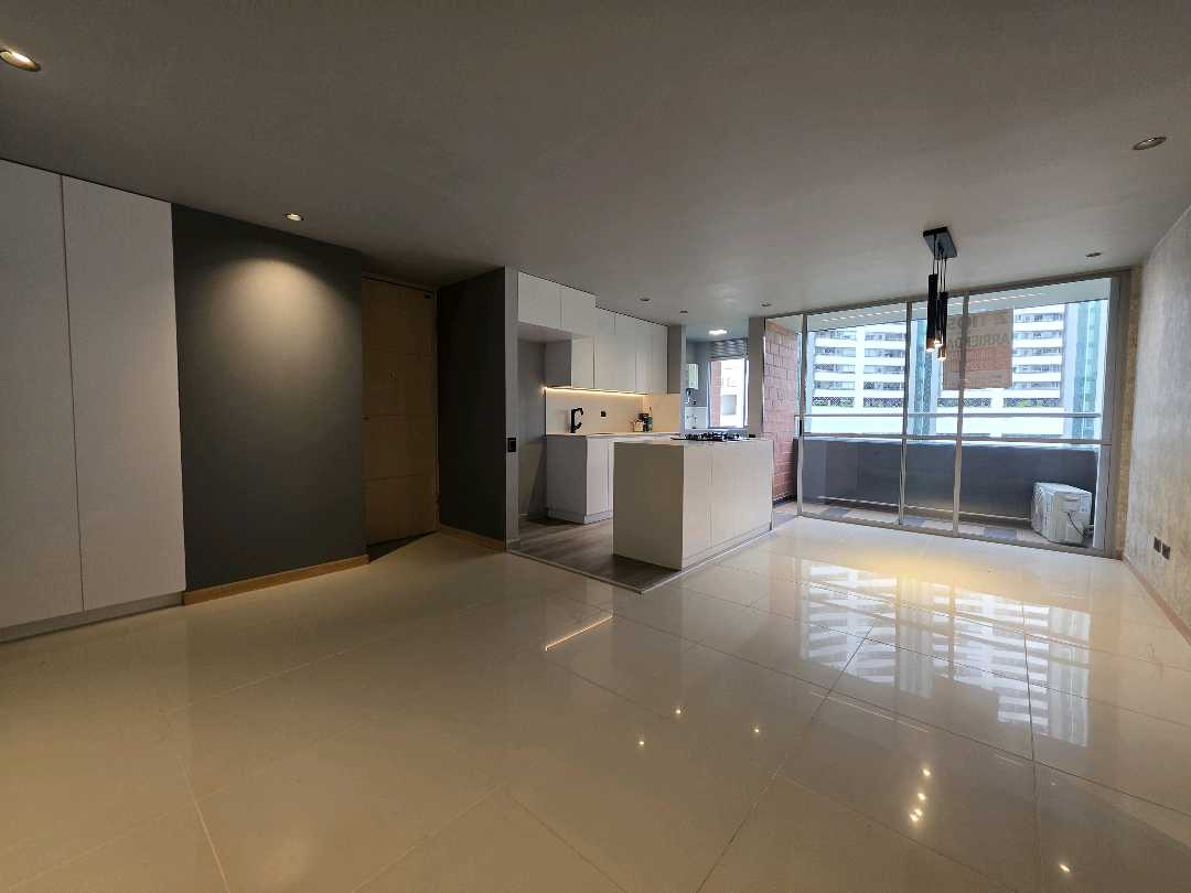 Arriendo apartamento loma del indio