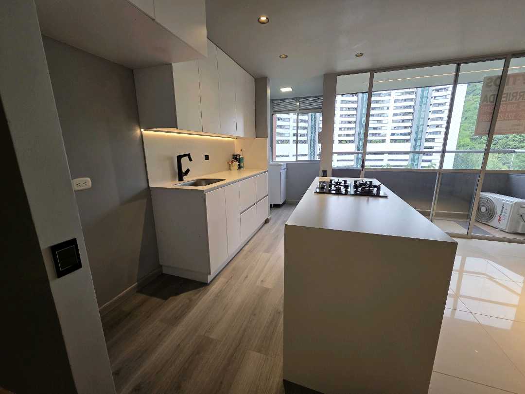 Arriendo apartamento loma del indio