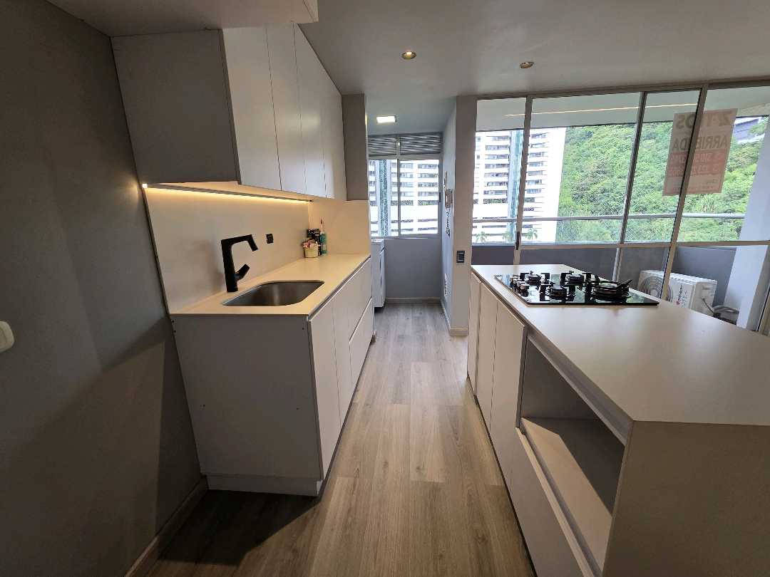 Arriendo apartamento loma del indio