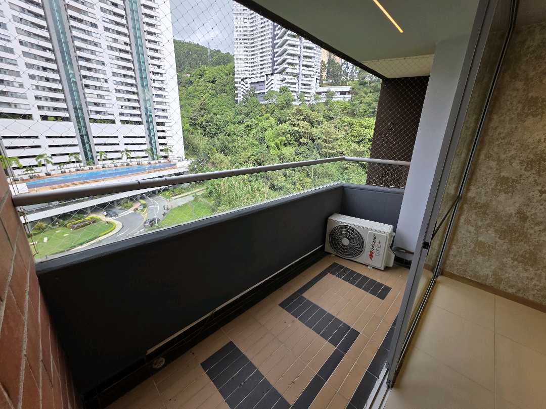 Arriendo apartamento loma del indio