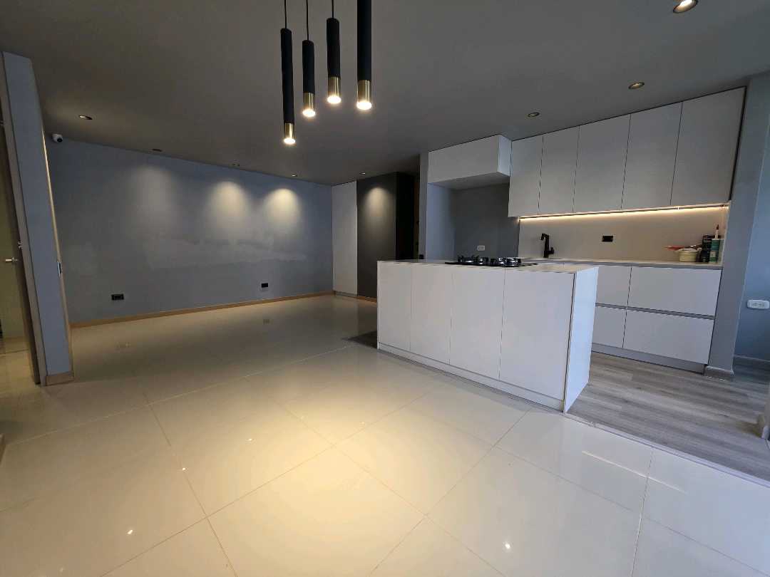 Arriendo apartamento loma del indio