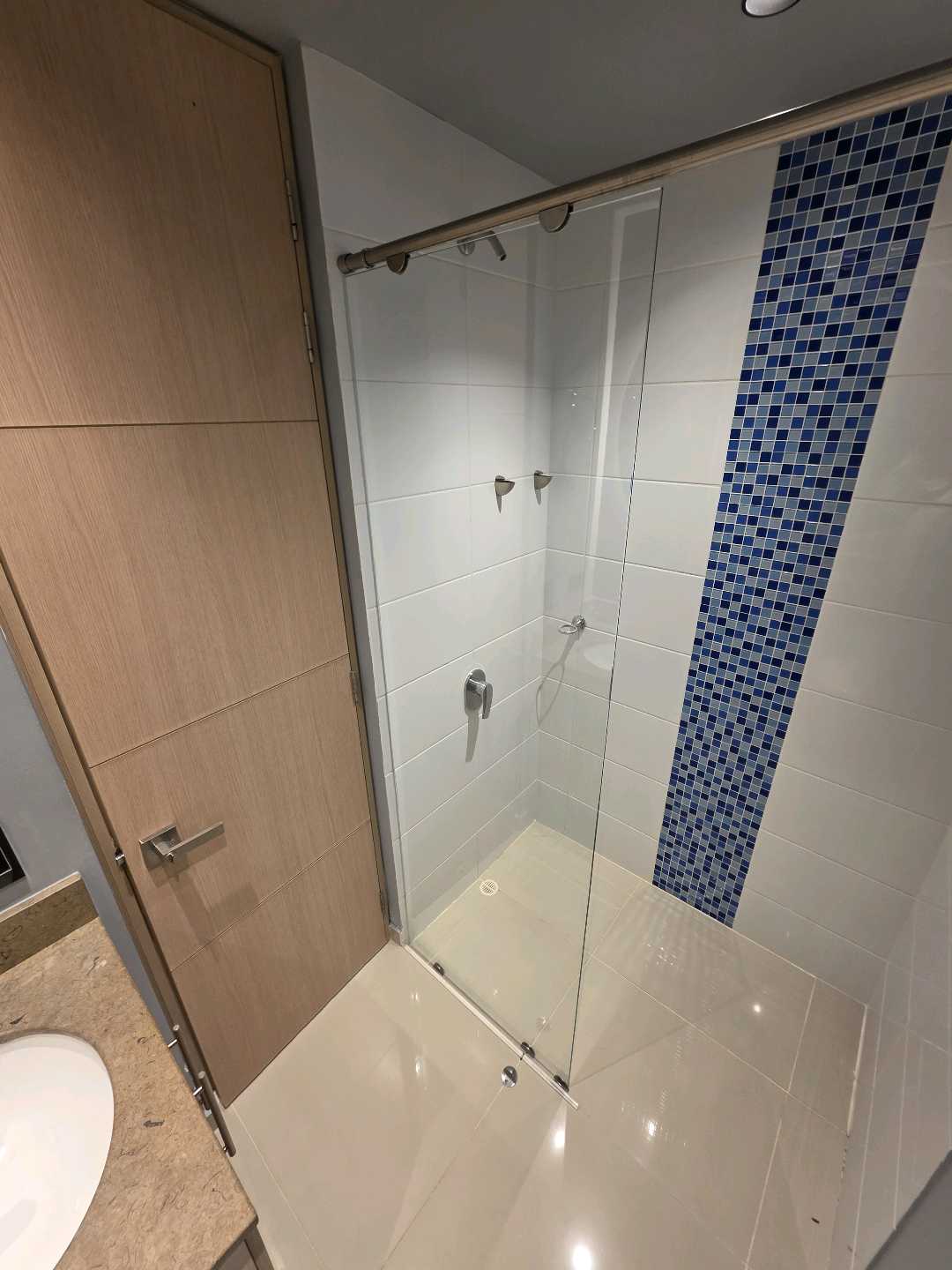 Arriendo apartamento loma del indio